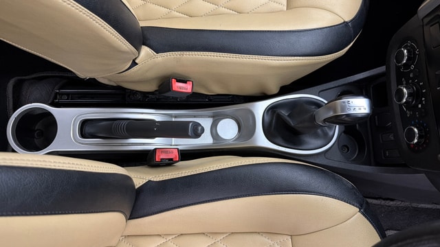 View Renault Duster Image 38 Used Renault Duster Image 38