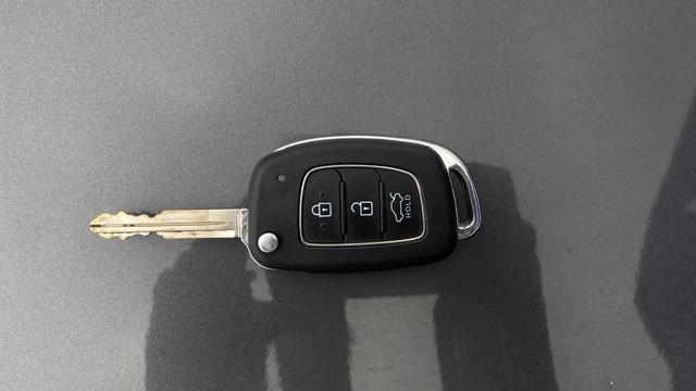 View Hyundai Grand i10 Image 19 Used Hyundai Grand i10 Image 19