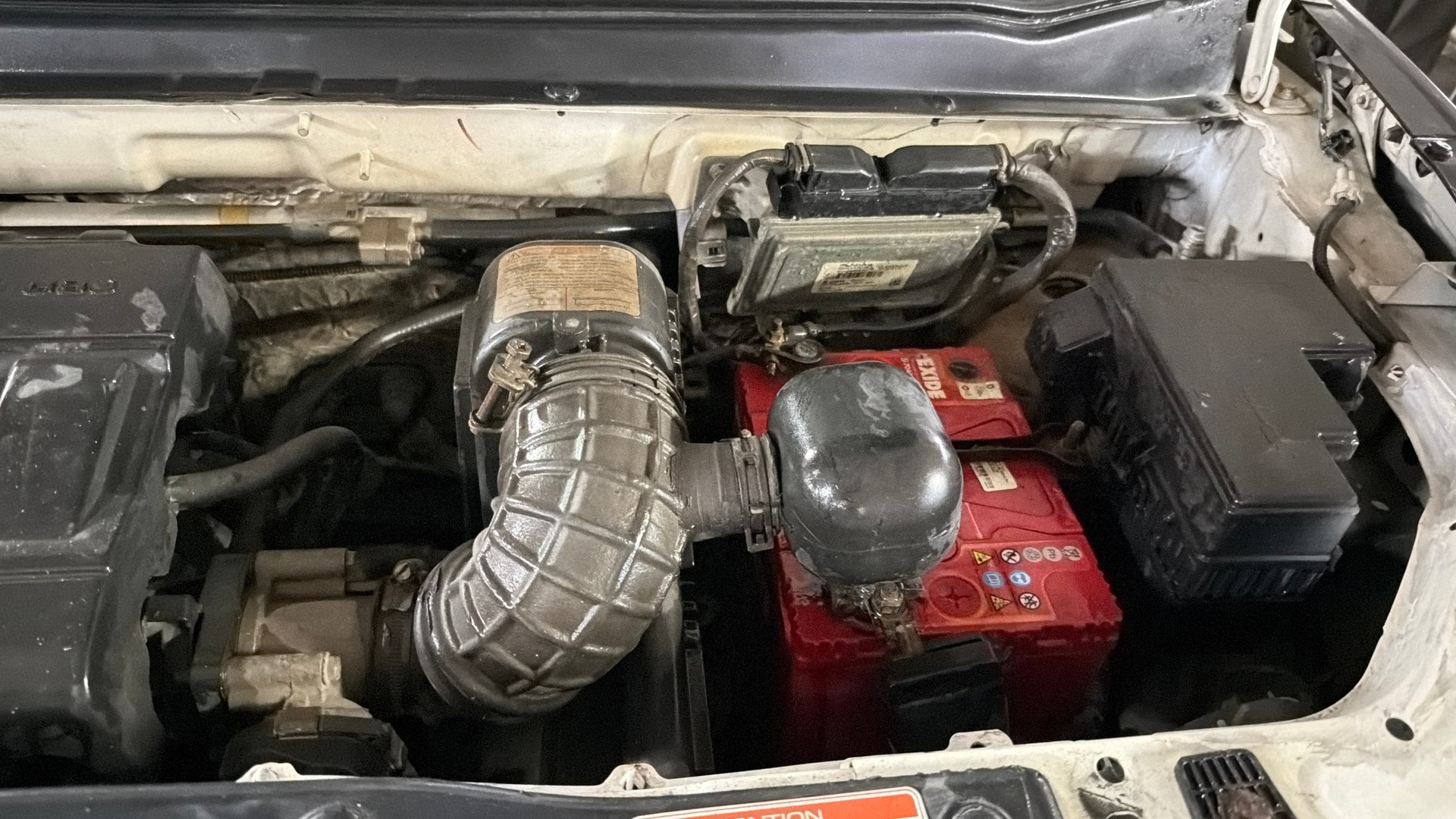 View 2019 Mahindra KUV100 K2 Petrol BS IV Image 13 Used 2019 Mahindra KUV100 K2 Petrol BS IV Image 13