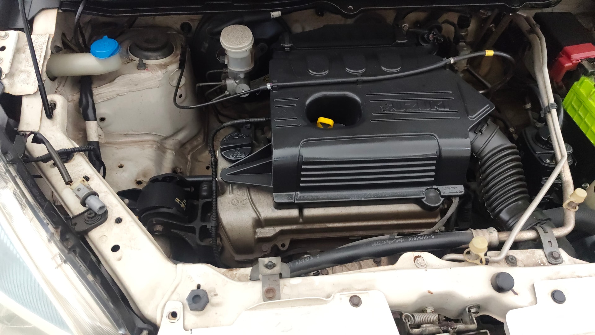 View 2014 Maruti Suzuki 1000 Base Variant Image 3 Used 2014 Maruti Suzuki 1000 Base Variant Image 3