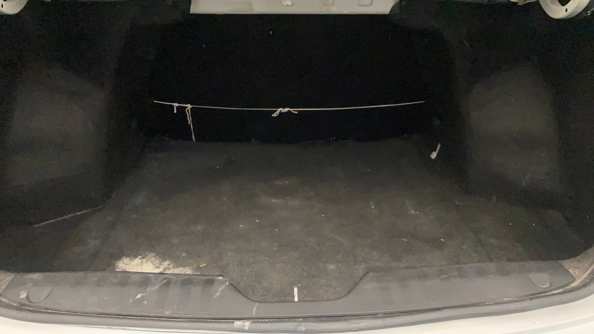 View 2019 Maruti Suzuki 1000 Base Variant Image 10 Used 2019 Maruti Suzuki 1000 Base Variant Image 10