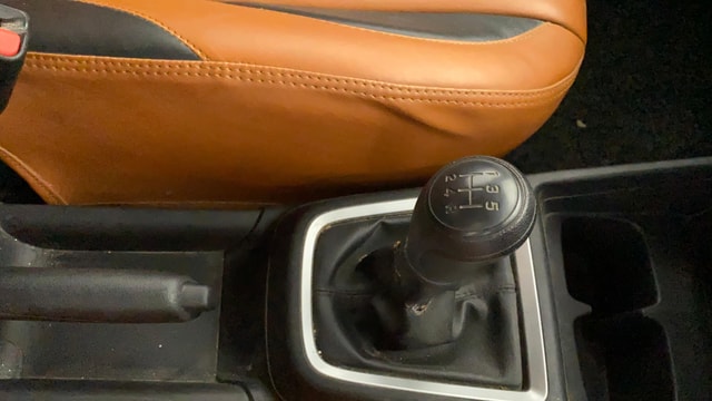 View Maruti Suzuki 1000 Image 38 Used Maruti Suzuki 1000 Image 38