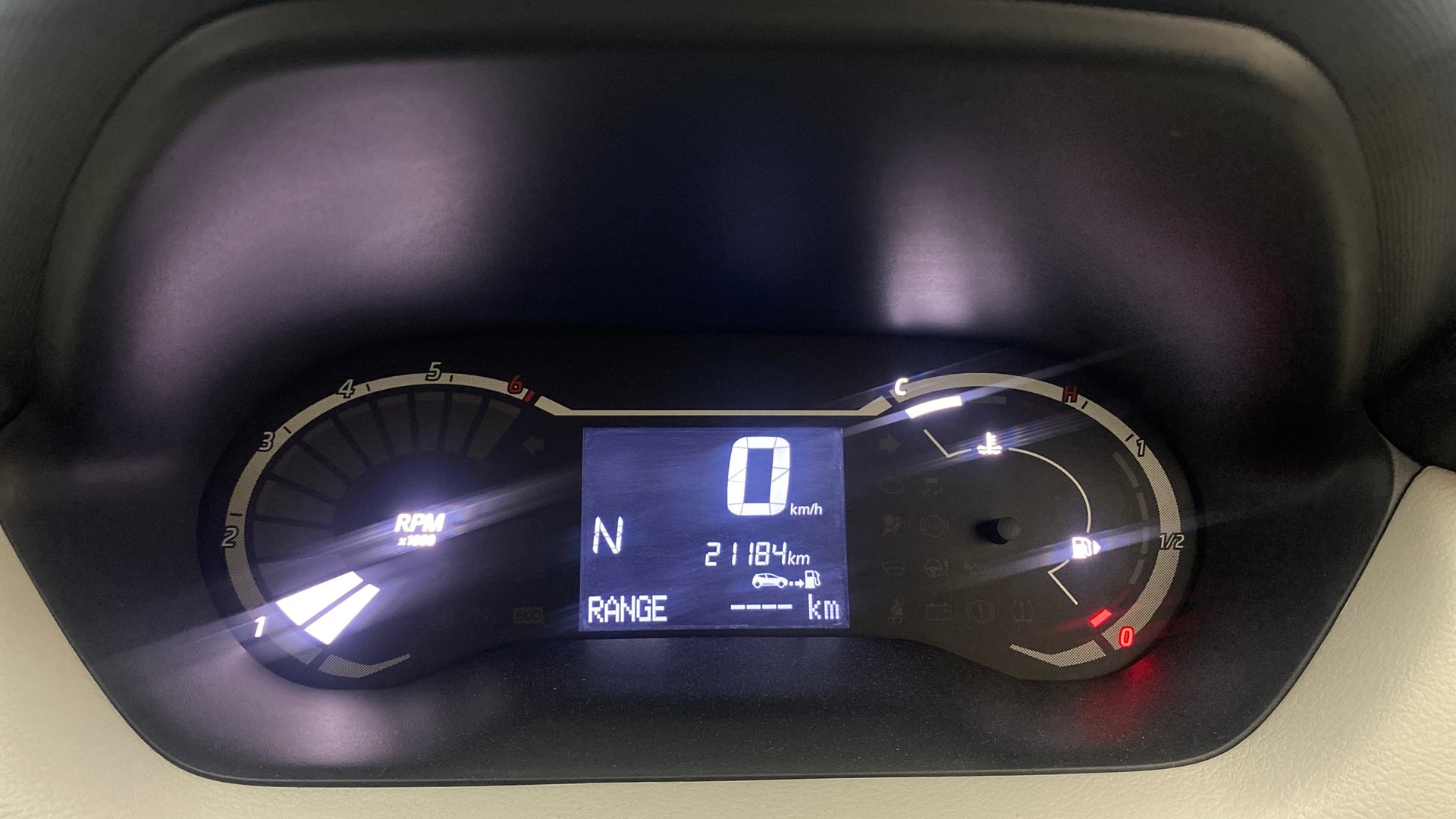 View 2024 Nissan Magnite XE Image 34 Used 2024 Nissan Magnite XE Image 34