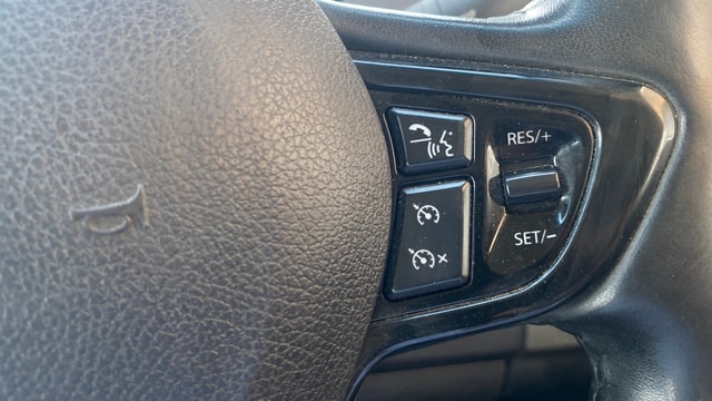 View Tata Hexa Image 3 Used Tata Hexa Image 3