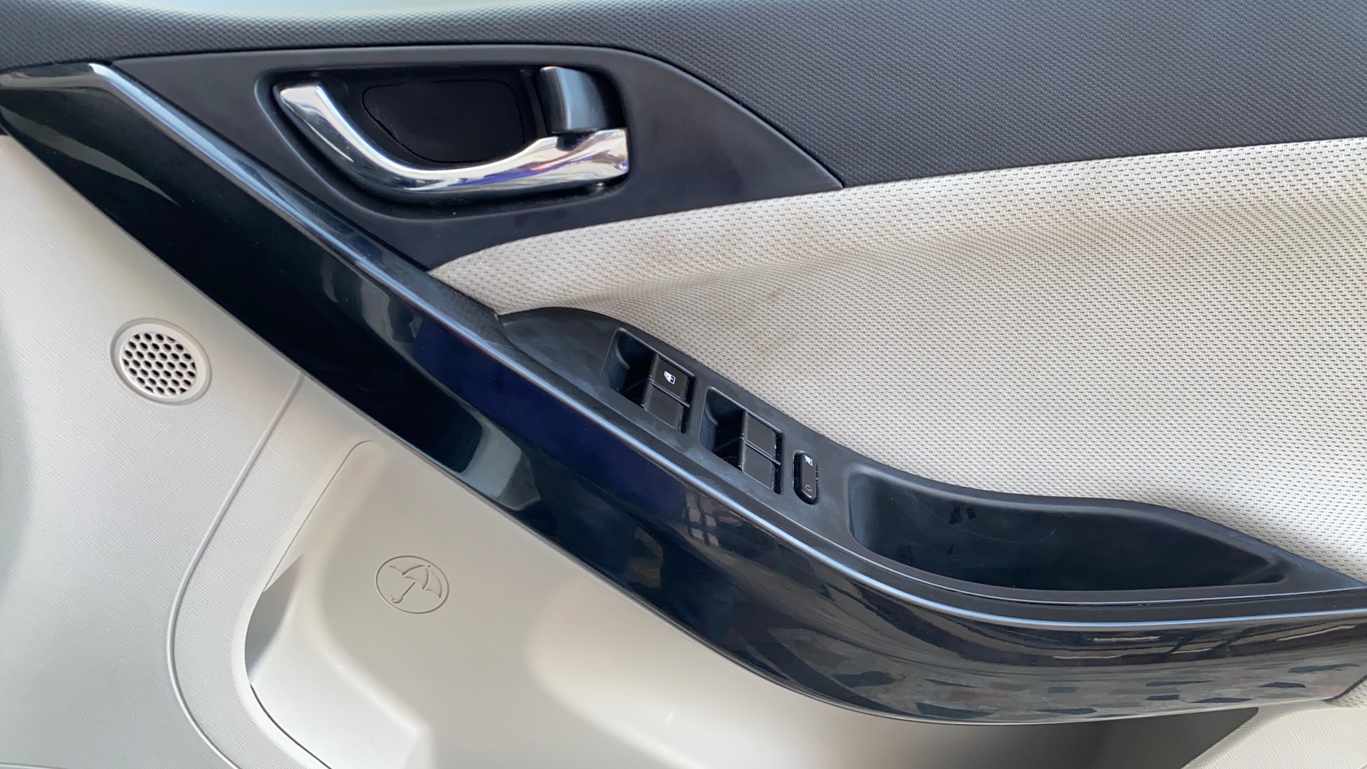 View 2020 Tata Nexon Revotron XE Image 41 Used 2020 Tata Nexon Revotron XE Image 41