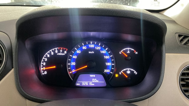 View Hyundai Xcent Image 33 Used Hyundai Xcent Image 33