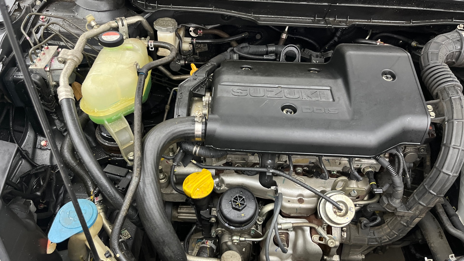 View 2019 Maruti Suzuki 1000 Base Variant Image 25 Used 2019 Maruti Suzuki 1000 Base Variant Image 25