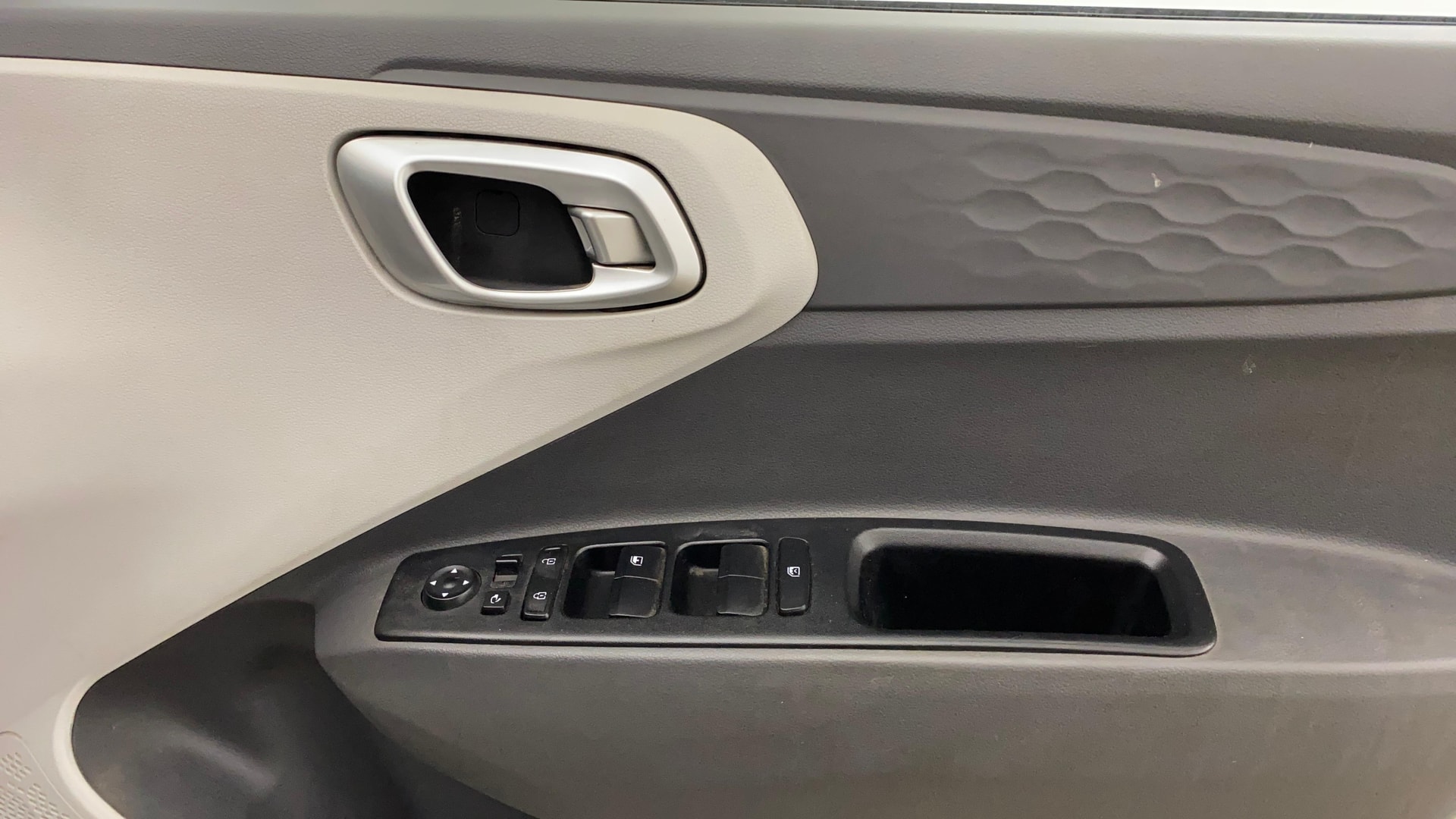 View 2023 Hyundai Grand i10 Nios Sportz Petrol Image 34 Used 2023 Hyundai Grand i10 Nios Sportz Petrol Image 34