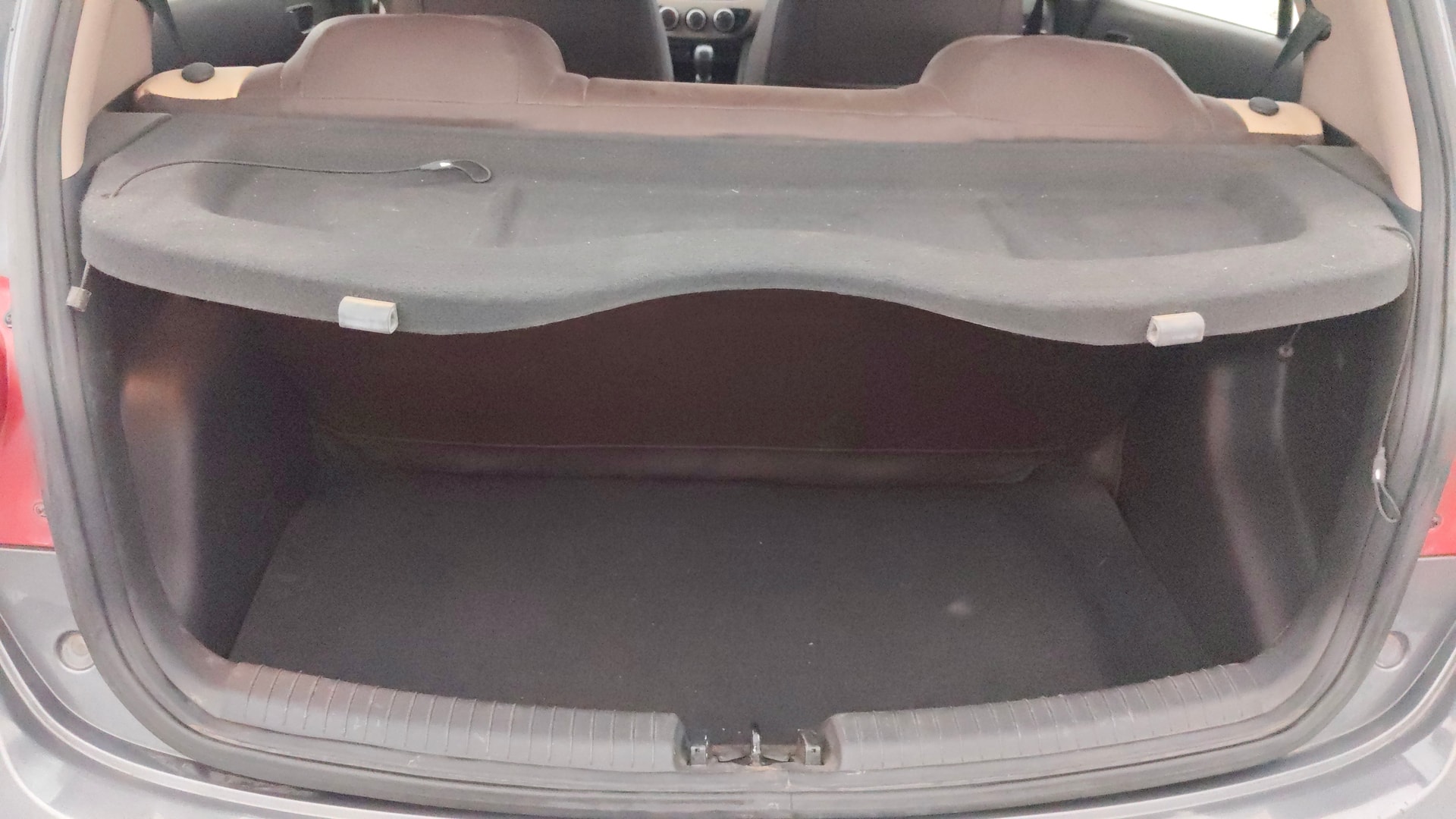 View 2014 Hyundai Grand i10 Magna 1.2 Kappa VTVT Image 10 Used 2014 Hyundai Grand i10 Magna 1.2 Kappa VTVT Image 10