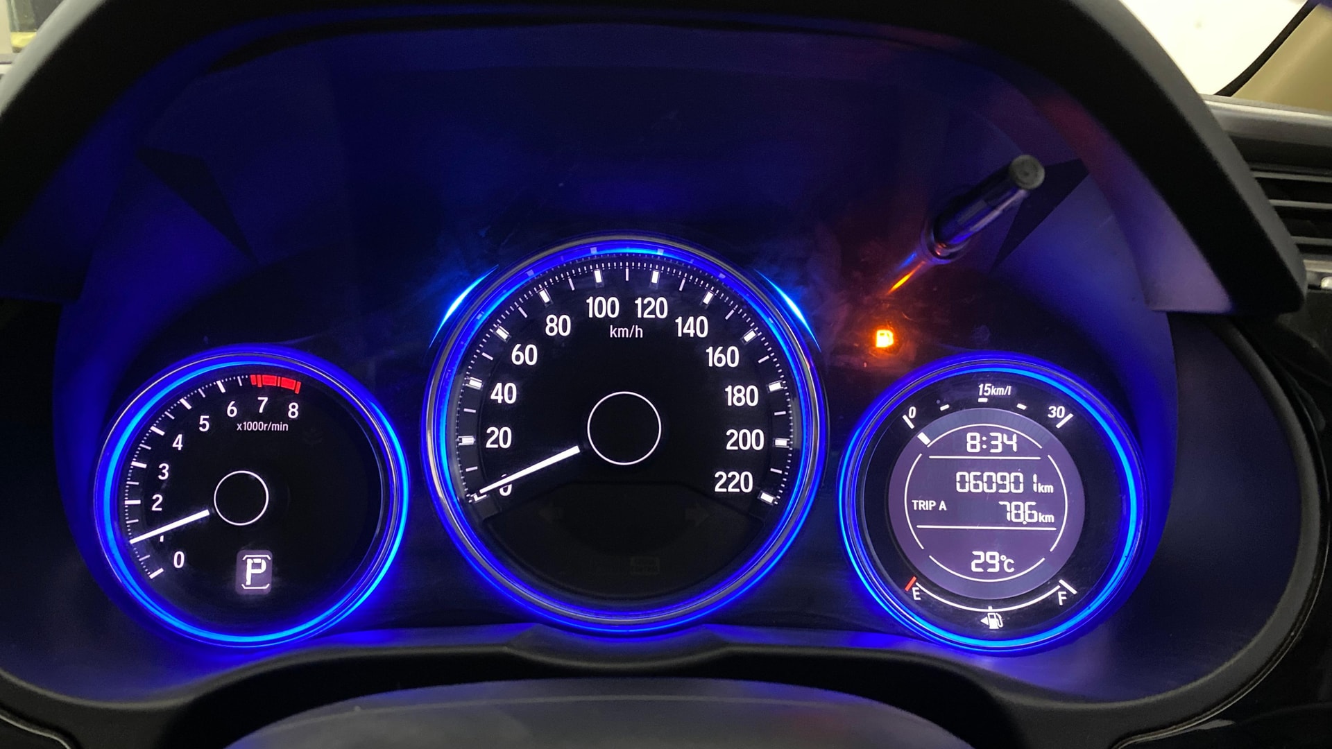View 2014 Honda City ZX MT Diesel Anniversary Edition Image 35 Used 2014 Honda City ZX MT Diesel Anniversary Edition Image 35