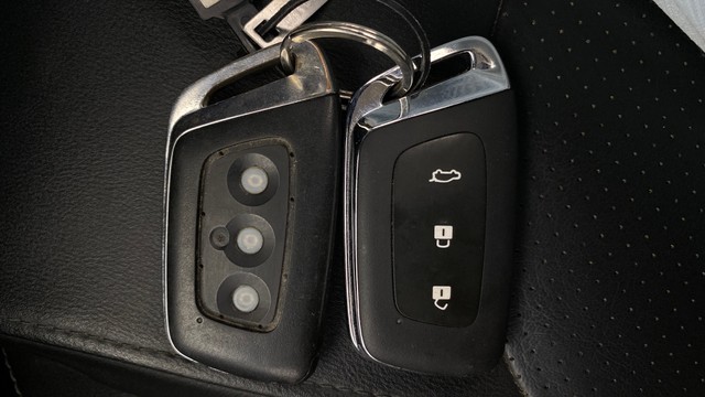 View MG Hector Image 19 Used MG Hector Image 19