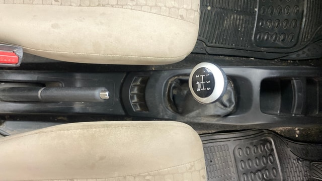 View Maruti Suzuki 1000 Image 37 Used Maruti Suzuki 1000 Image 37