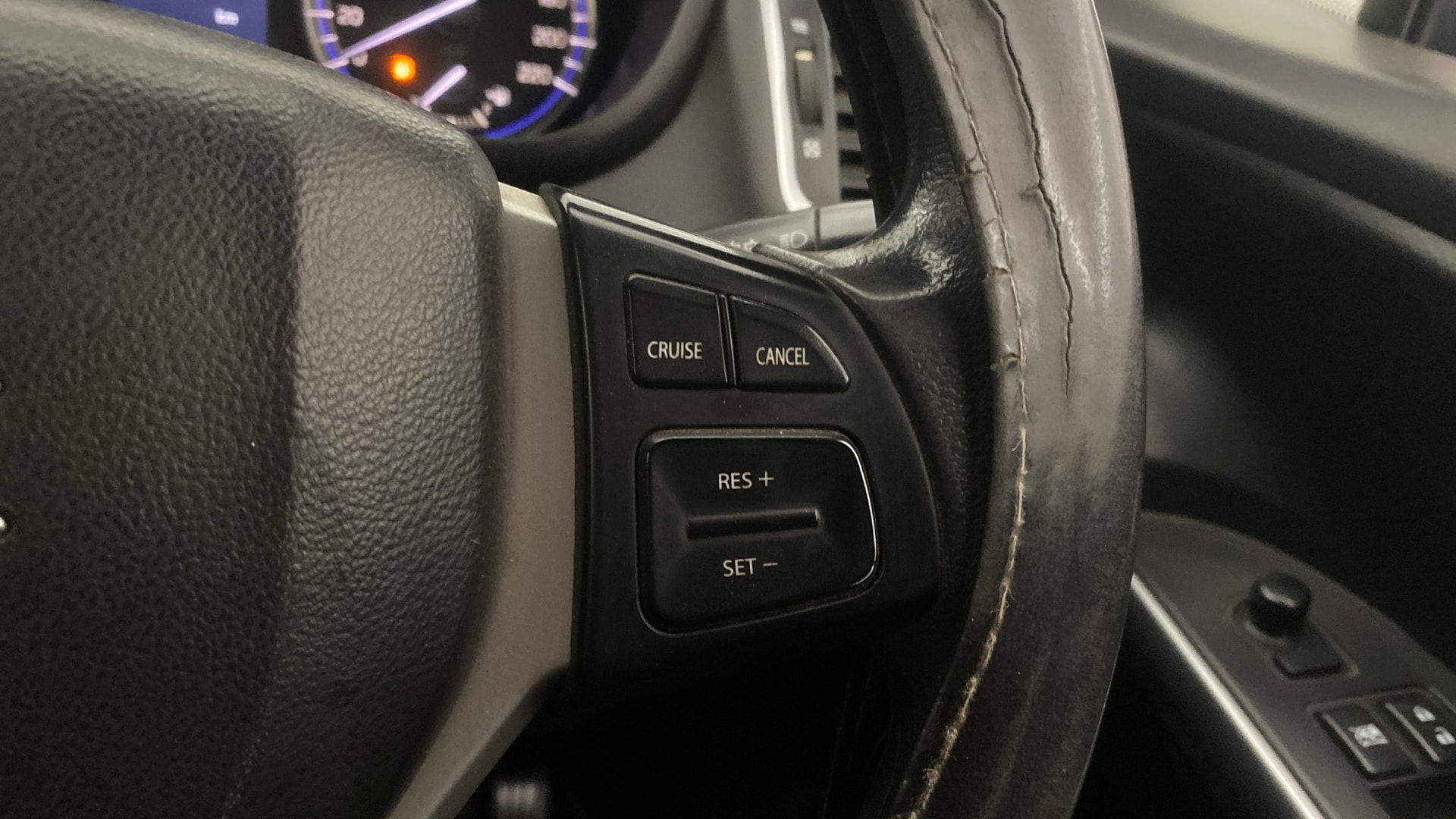 View 2018 Maruti Suzuki 1000 Base Variant Image 3 Used 2018 Maruti Suzuki 1000 Base Variant Image 3