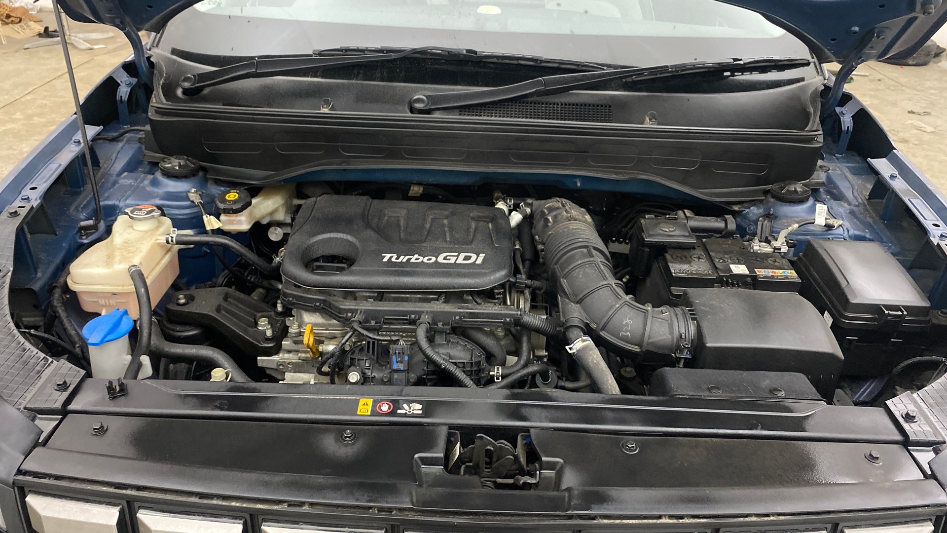 View 2022 Hyundai Venue SX (O) 1.0 iMT Petrol Image 44 Used 2022 Hyundai Venue SX (O) 1.0 iMT Petrol Image 44