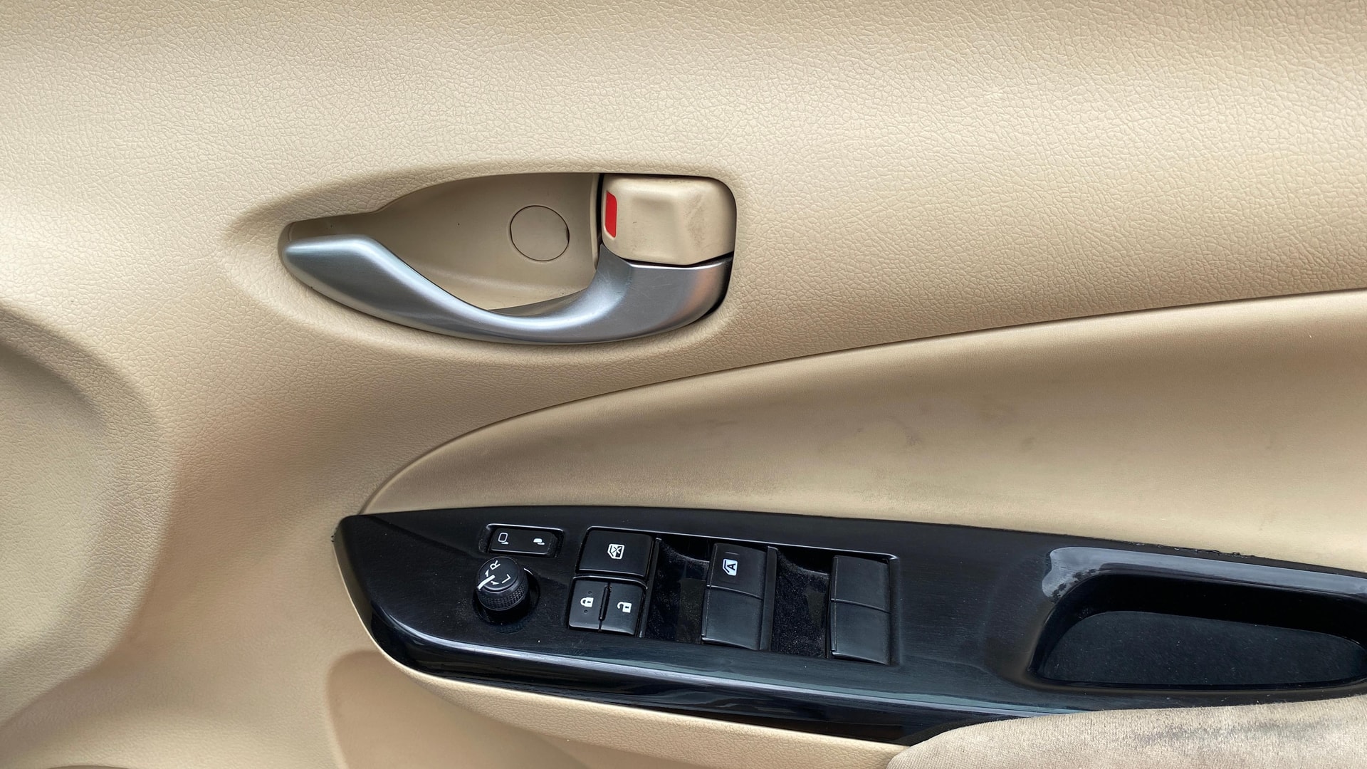 Used 2019 Toyota Yaris Used 2019 Toyota Yaris