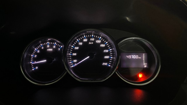 View Renault Duster Image 33 Used Renault Duster Image 33