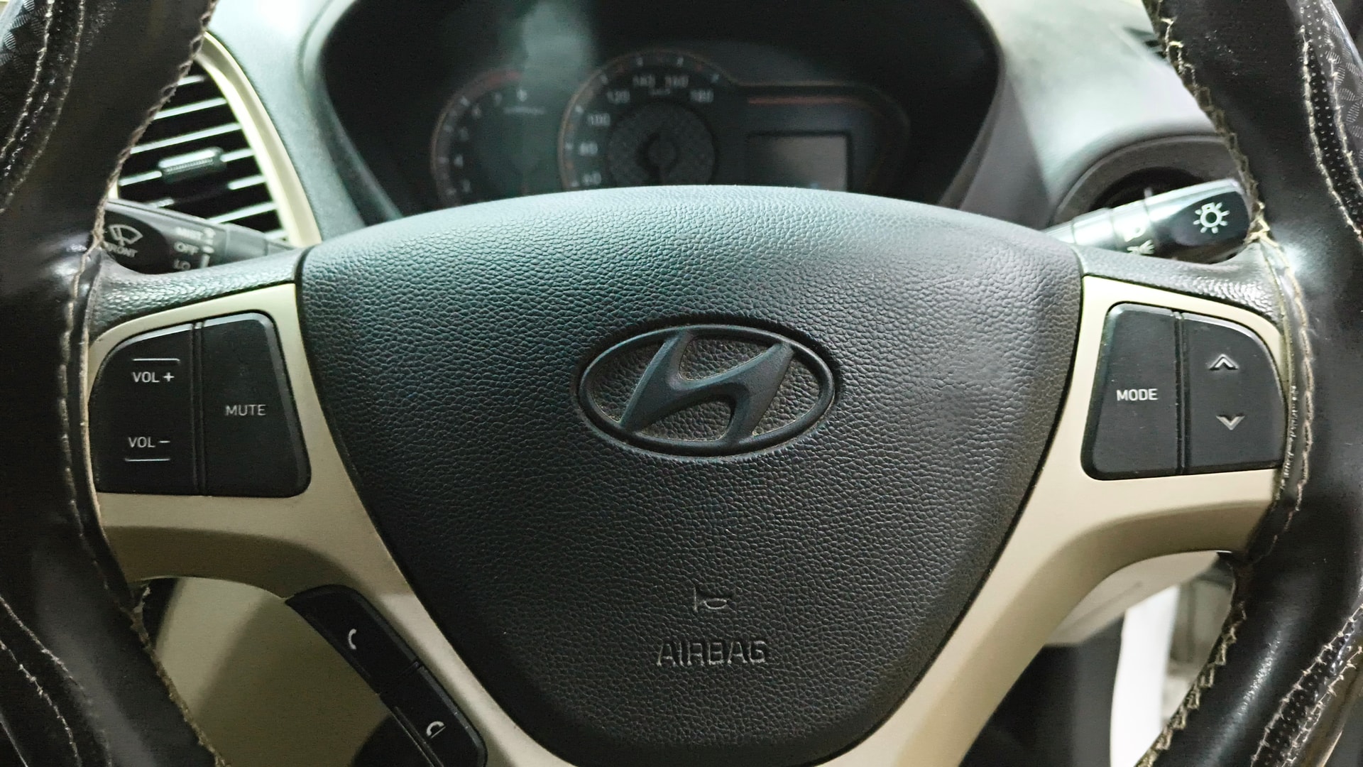 View 2022 Hyundai New Santro D-Lite Petrol Image 3 Used 2022 Hyundai New Santro D-Lite Petrol Image 3