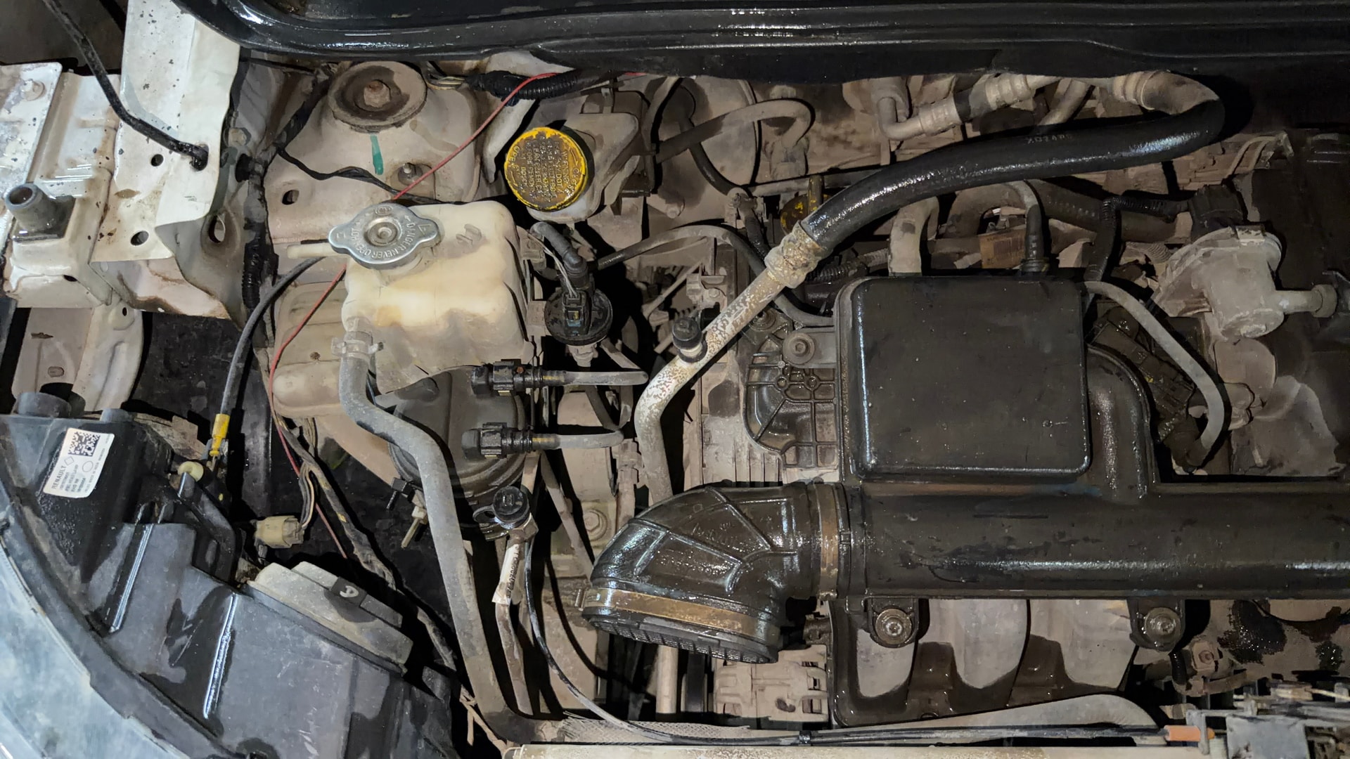 View 2022 Renault Triber RXZ Image 26 Used 2022 Renault Triber RXZ Image 26