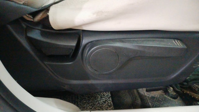 View Mahindra XUV300 Image 11 Used Mahindra XUV300 Image 11