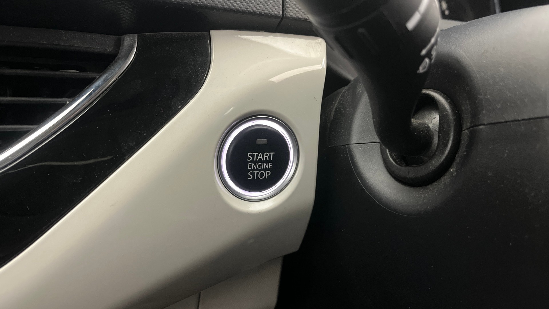 View 2021 Tata Nexon Revotron XE Image 34 Used 2021 Tata Nexon Revotron XE Image 34