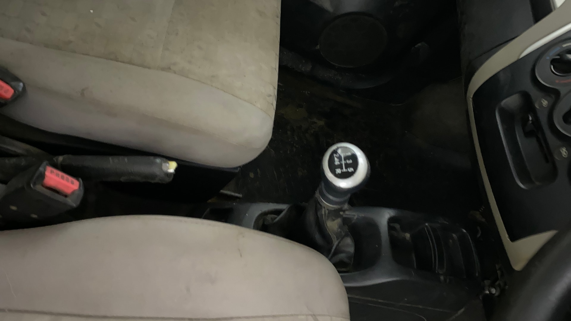 View 2014 Maruti Suzuki 1000 Base Variant Image 37 Used 2014 Maruti Suzuki 1000 Base Variant Image 37
