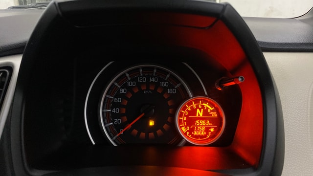 View Maruti Suzuki 1000 Image 34 Used Maruti Suzuki 1000 Image 34
