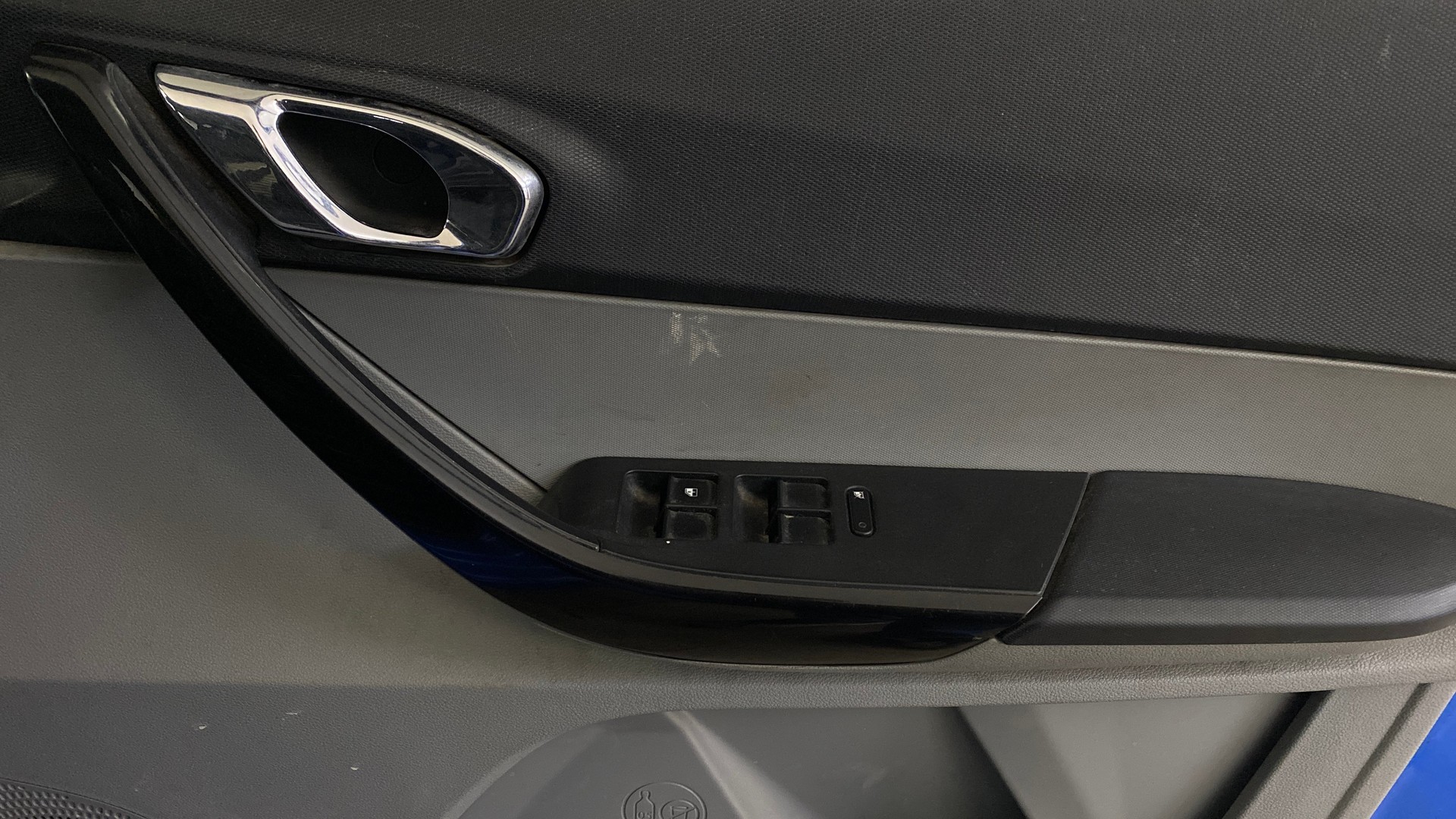 View 2020 Tata Tiago Revotorq XB Image 33 Used 2020 Tata Tiago Revotorq XB Image 33