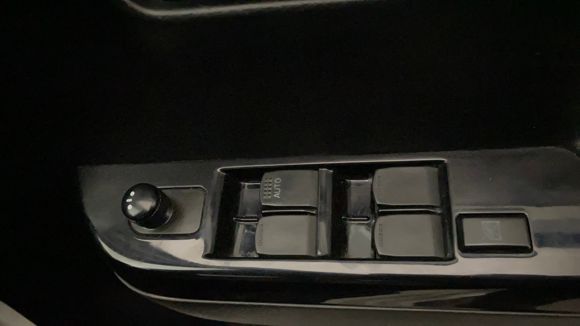 View 2019 Maruti Suzuki 1000 Base Variant Image 32 Used 2019 Maruti Suzuki 1000 Base Variant Image 32