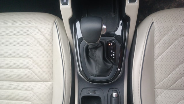 View Kia Carens Image 43 Used Kia Carens Image 43
