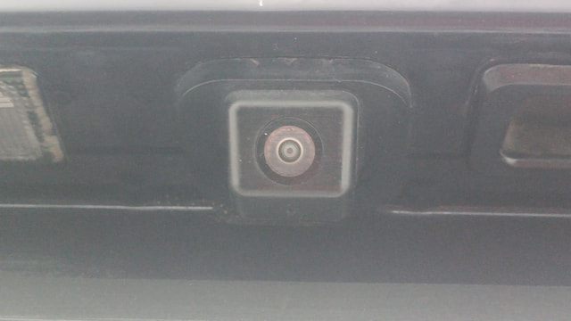 View Kia Carens Image 17 Used Kia Carens Image 17