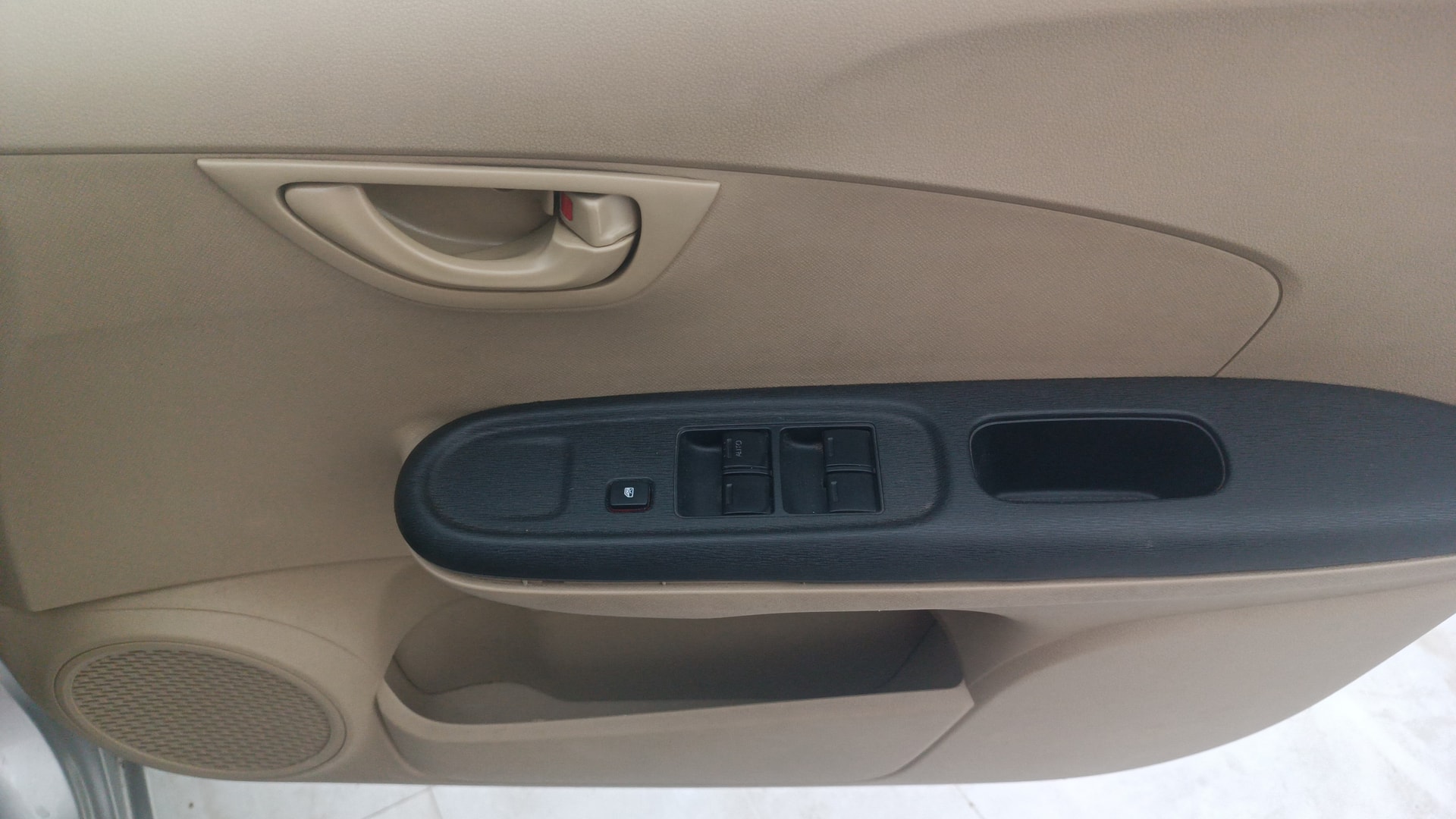 View 2014 Honda Amaze E MT Petrol BS IV Image 33 Used 2014 Honda Amaze E MT Petrol BS IV Image 33