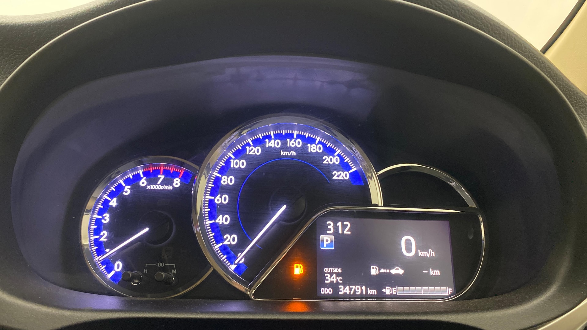 View 2019 Toyota Yaris VX CVT Image 35 Used 2019 Toyota Yaris VX CVT Image 35