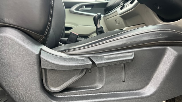 View Kia Carens Image 12 Used Kia Carens Image 12