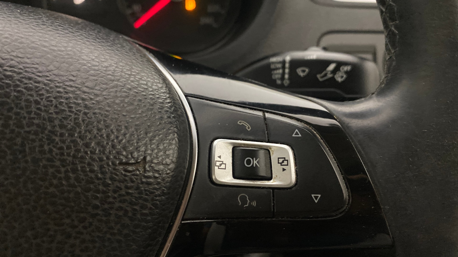 View 2019 Volkswagen Vento 1.2 L TSI Comfortline Petrol AT Image 3 Used 2019 Volkswagen Vento 1.2 L TSI Comfortline Petrol AT Image 3
