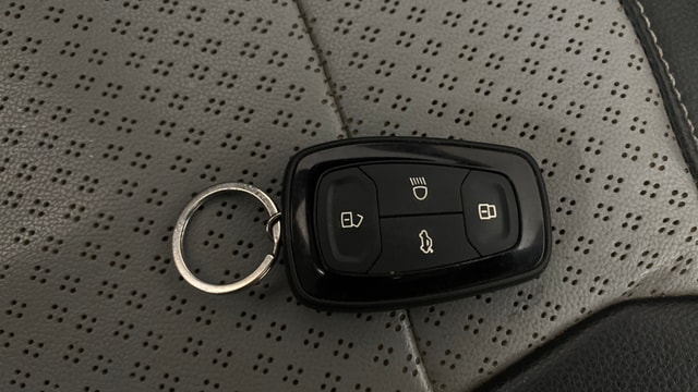 View Tata Tiago NRG Image 28 Used Tata Tiago NRG Image 28