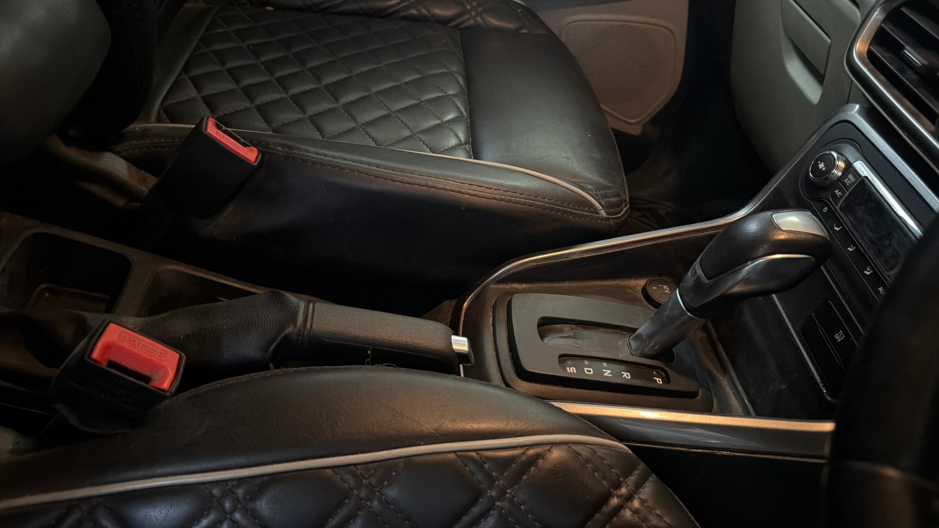 View 2021 Ford EcoSport 1.5 TDCi Diesel Ambiente BS IV Image 39 Used 2021 Ford EcoSport 1.5 TDCi Diesel Ambiente BS IV Image 39