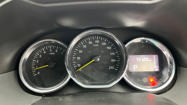 View Renault Duster Image 34 Used Renault Duster Image 34