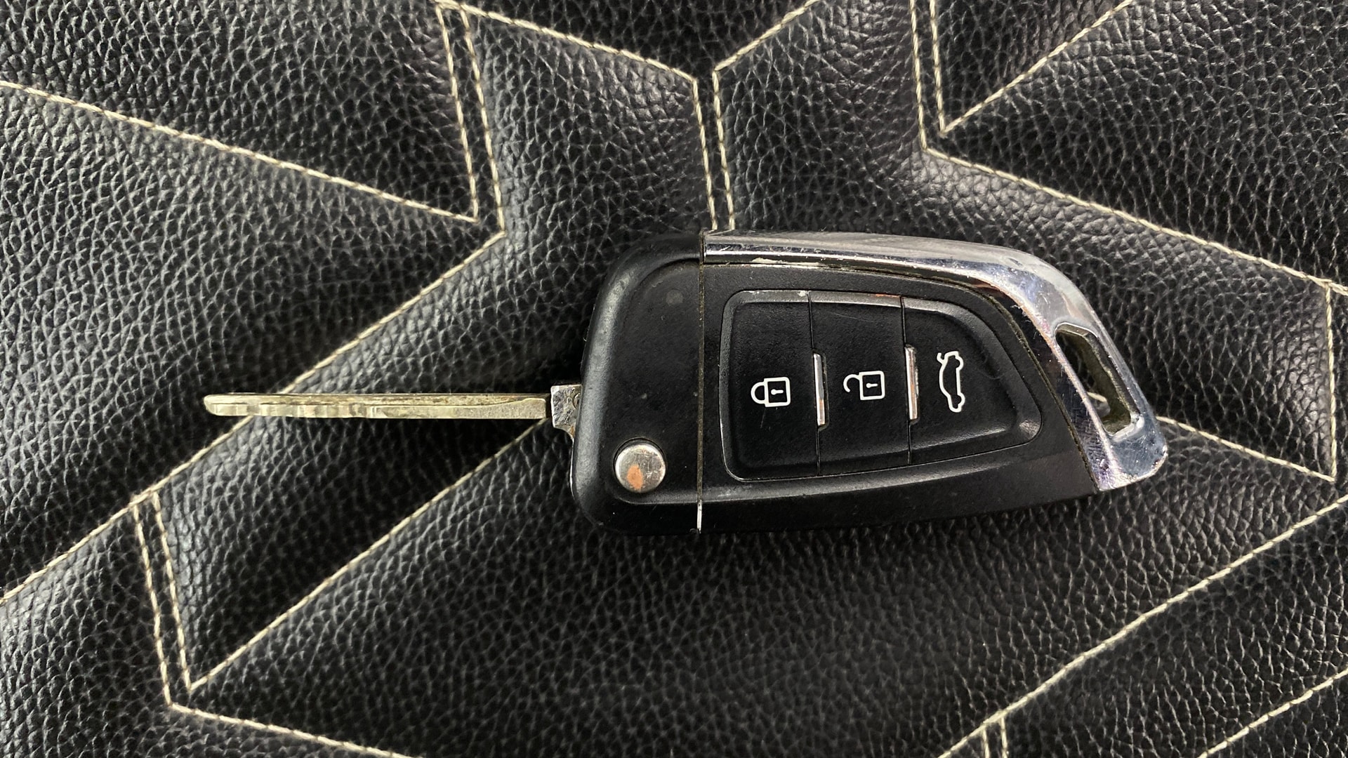 View 2015 Hyundai Xcent S Petrol Image 26 Used 2015 Hyundai Xcent S Petrol Image 26