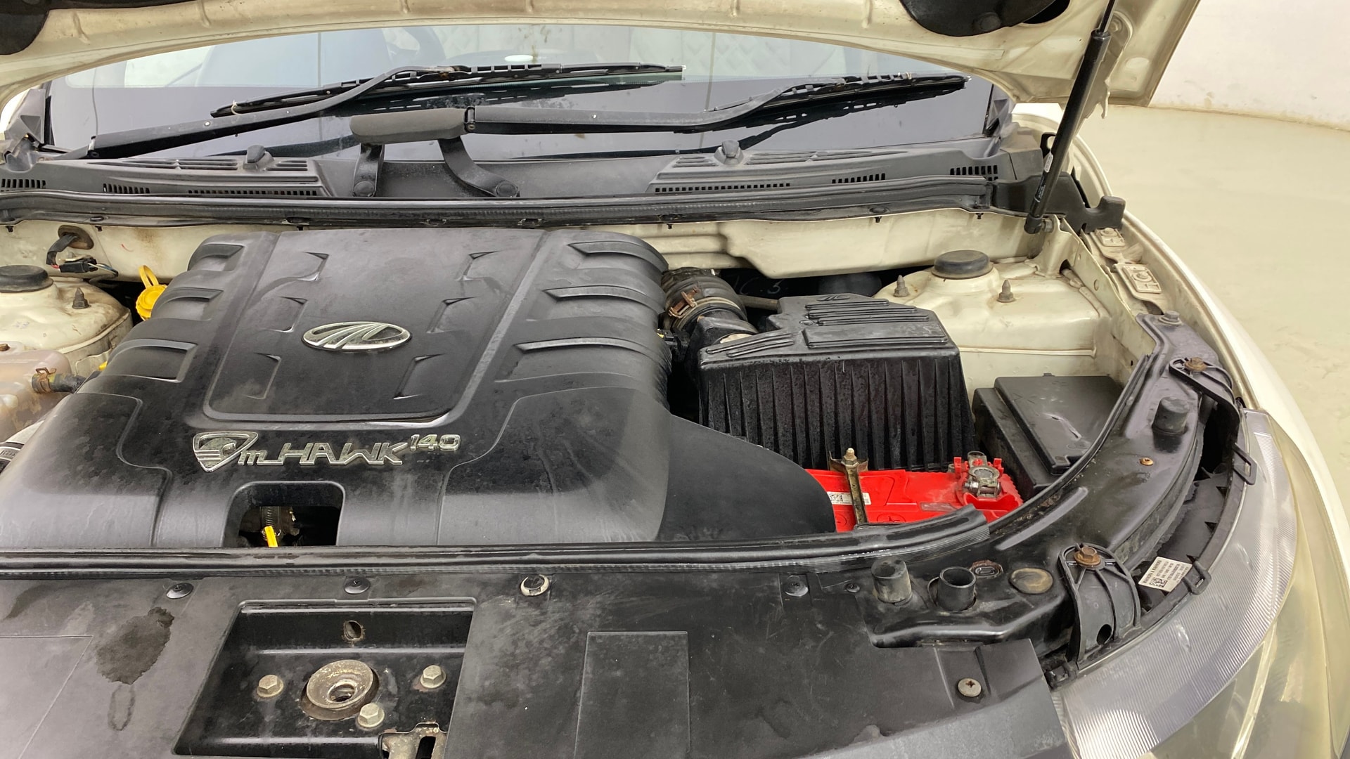 View 2015 Mahindra XUV500 W10 FWD Image 31 Used 2015 Mahindra XUV500 W10 FWD Image 31
