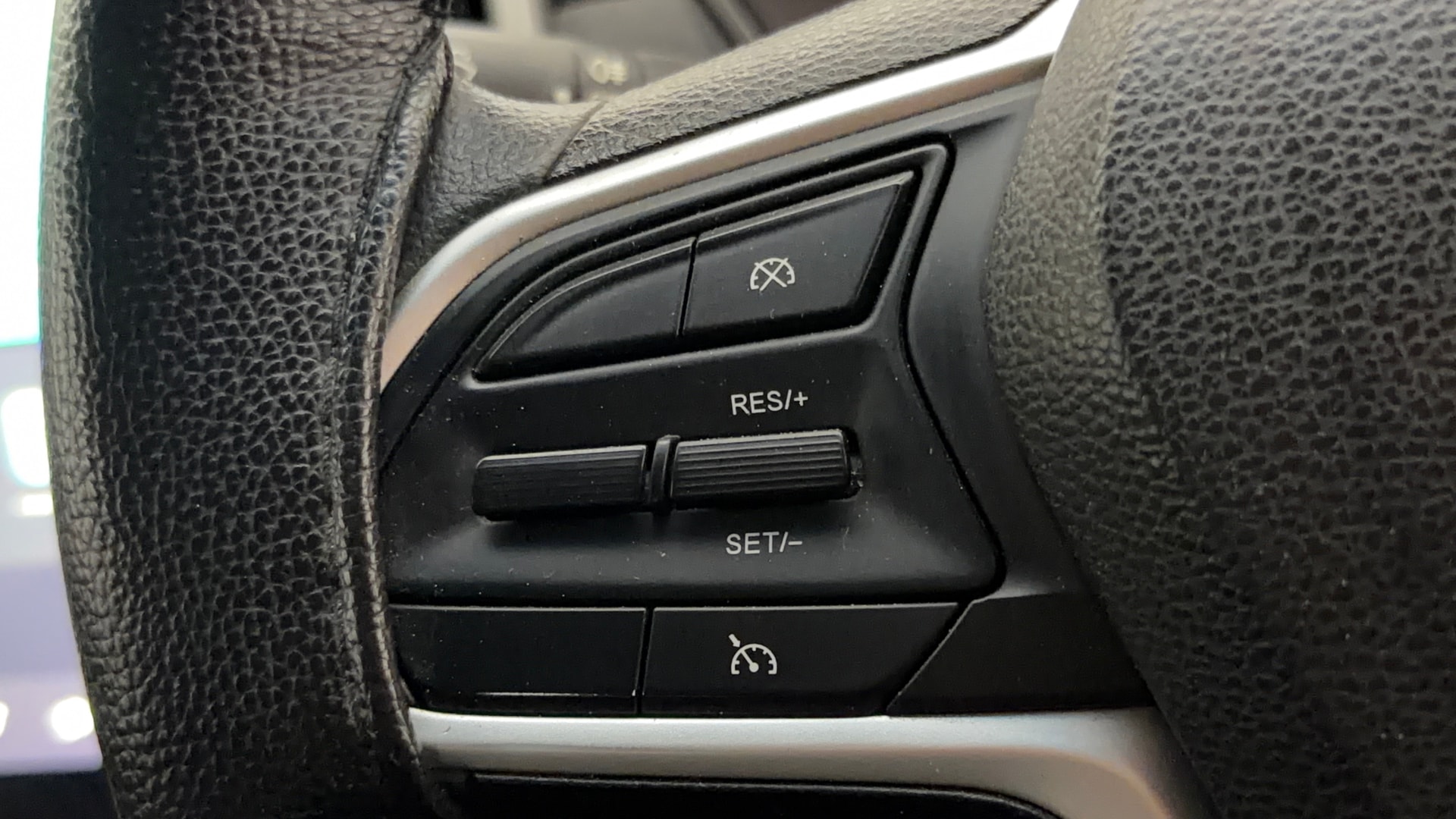 View 2021 MG Hector Shine Petrol Image 3 Used 2021 MG Hector Shine Petrol Image 3