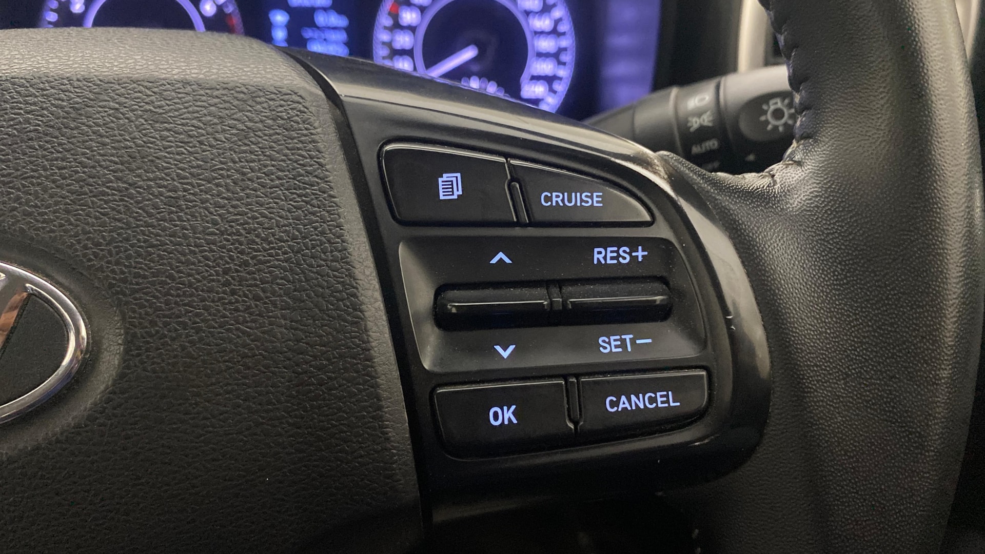 View 2020 Hyundai Venue SX Plus 1.0 Petrol AT Image 3 Used 2020 Hyundai Venue SX Plus 1.0 Petrol AT Image 3