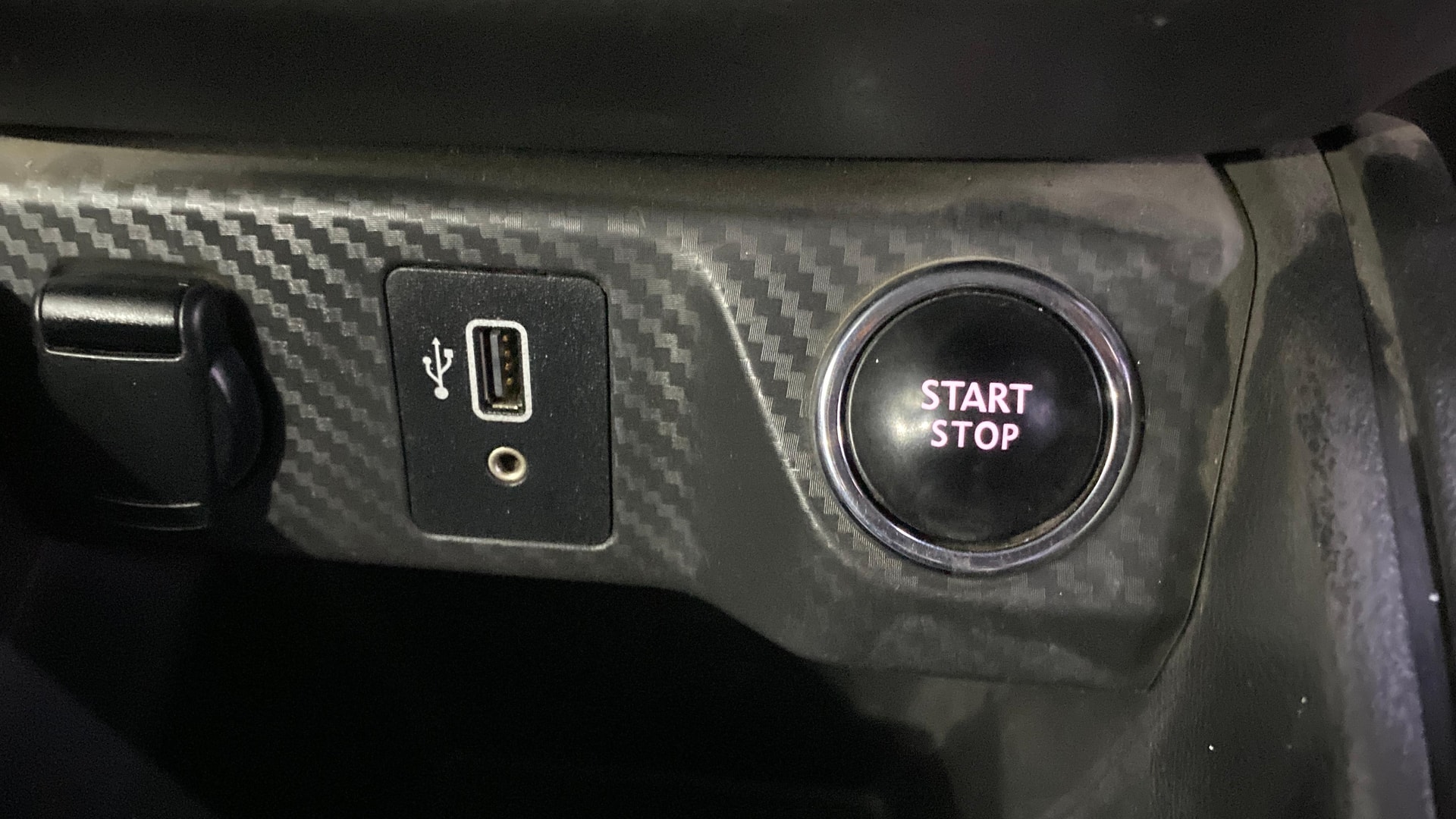 Used 2020 Nissan Kicks Used 2020 Nissan Kicks