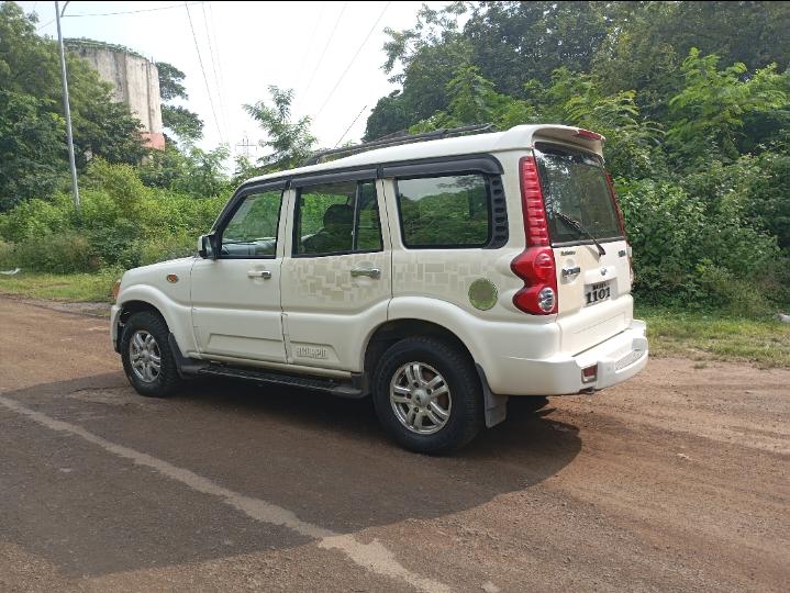 यूज़्ड 2014 महिंद्रा स्कॉर्पियो, Kasturchand Park, Nagpur 2 यूज़्ड 2014 महिंद्रा स्कॉर्पियो, Kasturchand Park, Nagpur 2