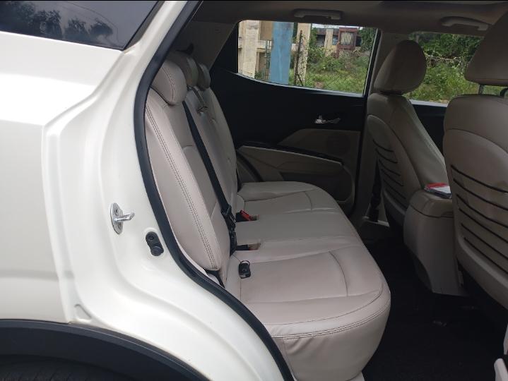 यूज़्ड 2019 महिंद्रा एक्सयूवी300, Kasturchand Park, Nagpur 14 यूज़्ड 2019 महिंद्रा एक्सयूवी300, Kasturchand Park, Nagpur 14