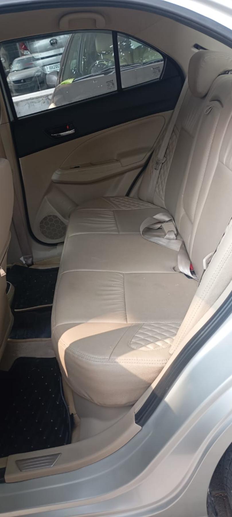 यूज़्ड 2018 मारुति सुजुकी स्विफ्ट डिज़ायर, Kasturchand Park, Nagpur 13 यूज़्ड 2018 मारुति सुजुकी स्विफ्ट डिज़ायर, Kasturchand Park, Nagpur 13