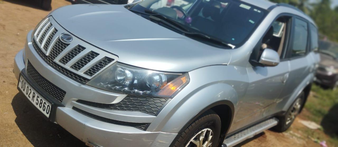 2014 महिंद्रा एक्सयूवी500 W6 FWD 2014 महिंद्रा एक्सयूवी500 W6 FWD