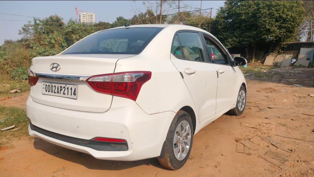 यूज़्ड 2017 ह्युंडई एक्सेंट, Banguary, Cuttack 3 यूज़्ड 2017 ह्युंडई एक्सेंट, Banguary, Cuttack 3