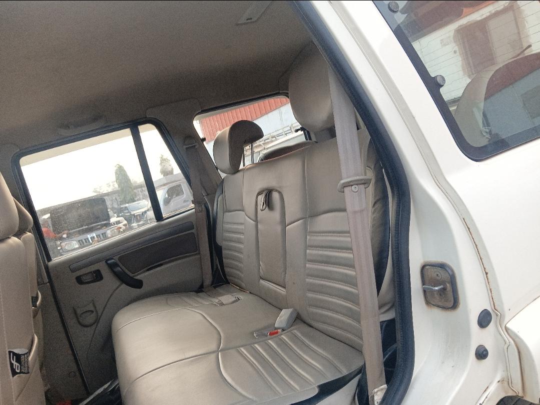 यूज़्ड 2016 महिंद्रा स्कॉर्पियो, Banguary, Cuttack 14 यूज़्ड 2016 महिंद्रा स्कॉर्पियो, Banguary, Cuttack 14