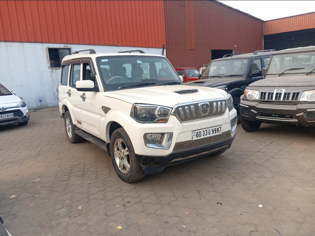 यूज़्ड 2016 महिंद्रा स्कॉर्पियो, Banguary, Cuttack 6 यूज़्ड 2016 महिंद्रा स्कॉर्पियो, Banguary, Cuttack 6