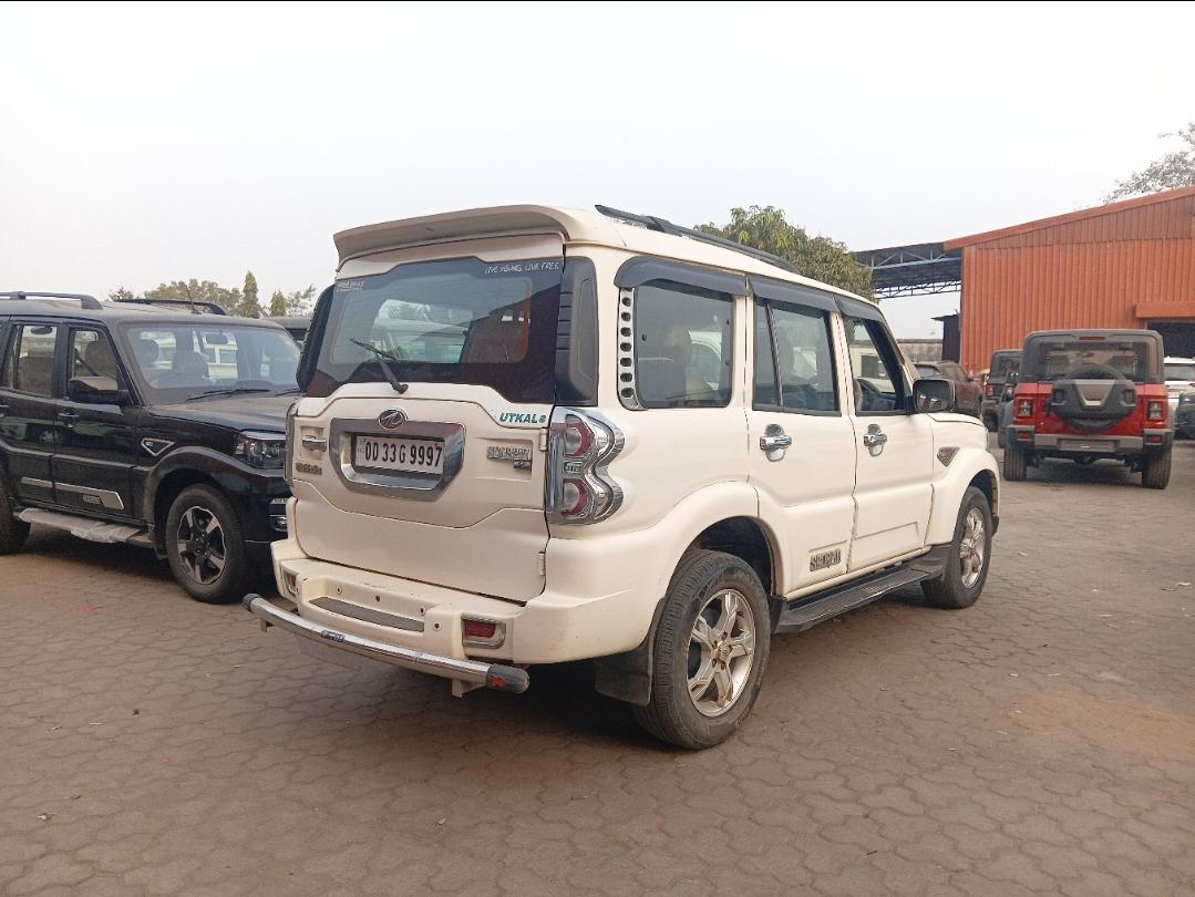 यूज़्ड 2016 महिंद्रा स्कॉर्पियो, Banguary, Cuttack 4 यूज़्ड 2016 महिंद्रा स्कॉर्पियो, Banguary, Cuttack 4